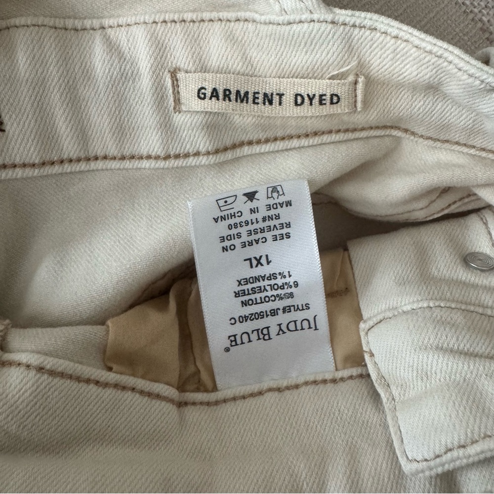 Judy Blue Cream Denim Short Overalls - Picture 6 of 6